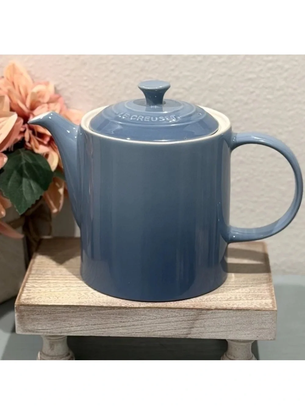 Le Creuset Grand Teapot Chambray 1.3L